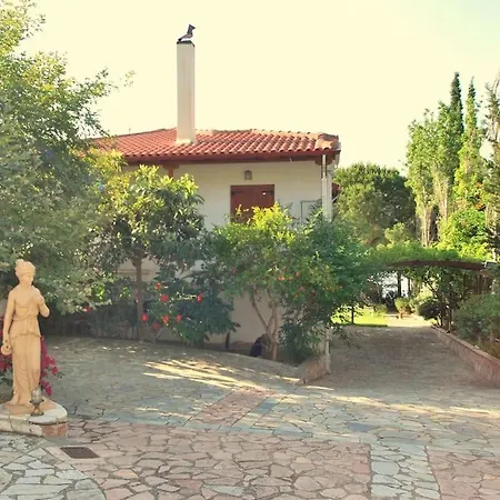 Fokiotripa 4* Marathias (Fokida)